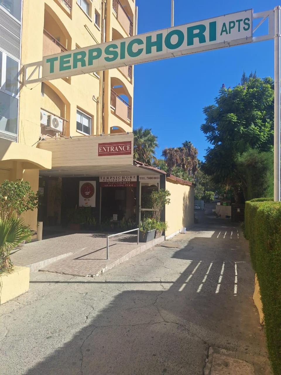 Terpsichore Holiday Apts Limassol Exterior foto