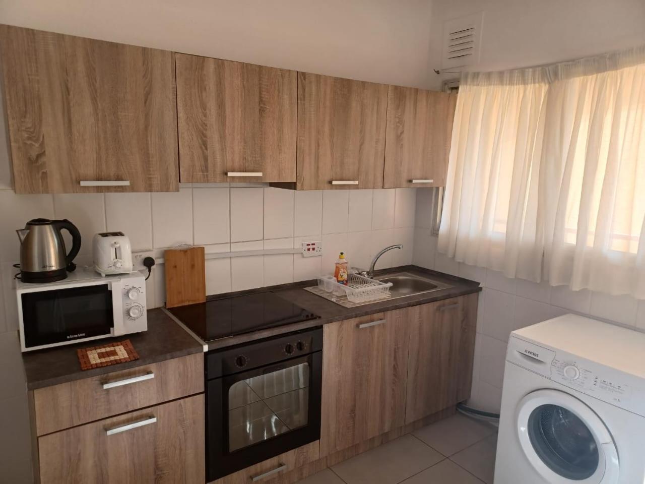 Terpsichore Holiday Apts Limassol Exterior foto
